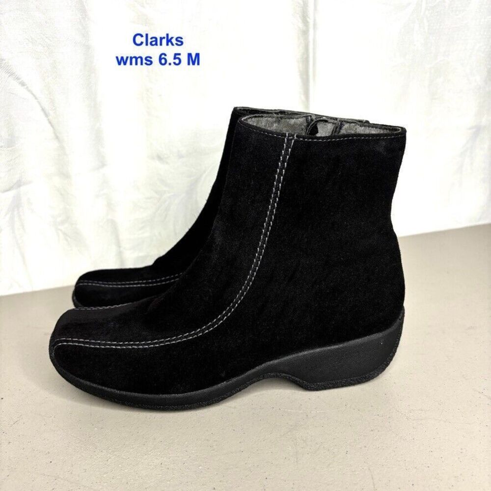 Clarks Ashlyn Black Suede Square Toe Zip Wedge Ankle Bootie Womens Size 6.5